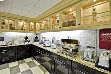 هتل Hampton Inn & Suites Memphis East Germantown Area