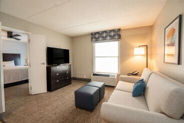 هتل Hampton Inn & Suites Memphis East Germantown Area