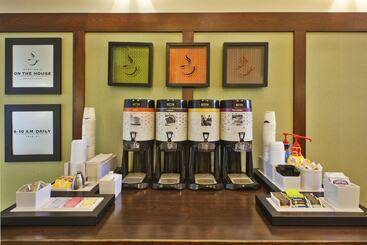هتل Hampton Inn & Suites Providence/warwickairport