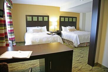 هتل Hampton Inn & Suites Tulsa Woodland Hills 71st Memorial