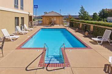 هتل Hampton Inn & Suites Tulsa Woodland Hills 71st Memorial