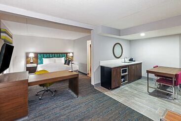 هتل Hampton Inn & Suites Tulsa Woodland Hills 71st Memorial