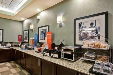 هتل Hampton Inn West Palm Beach Florida Turnpike