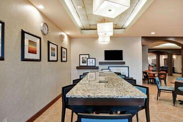هتل Hampton Inn West Palm Beach Florida Turnpike