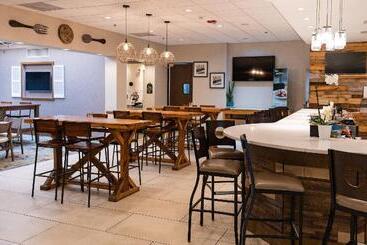 هتل Holiday Inn Greenville, An Ihg