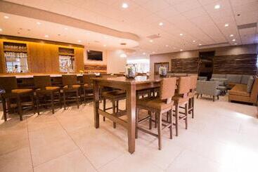 هتل Holiday Inn Greenville, An Ihg