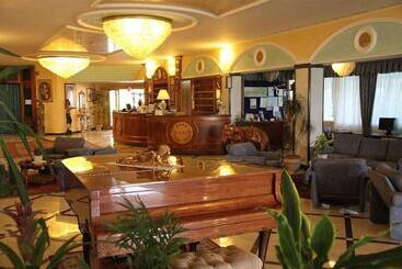 酒店 Luxor E Cairo The Beach Resort