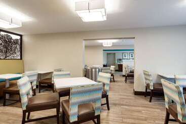 هتل Quality Inn Gulfport I10