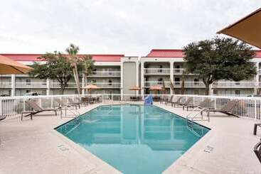 هتل Quality Inn Gulfport I10