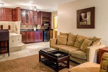 هتل Quality Inn Moss Point   Pascagoula