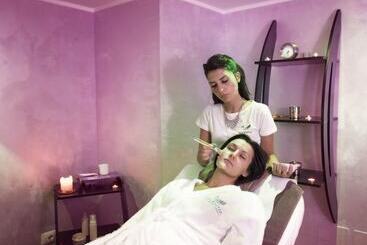 Sport Village Hotel & Spa