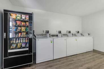 هتل Suburban Studios Lakeland North I4