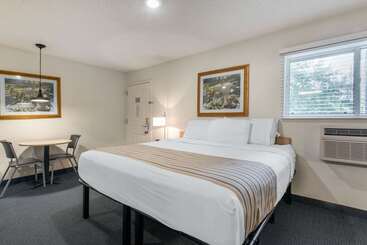 هتل Suburban Studios Lakeland North I4