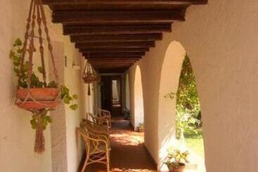 هتل Villa Mediterranea