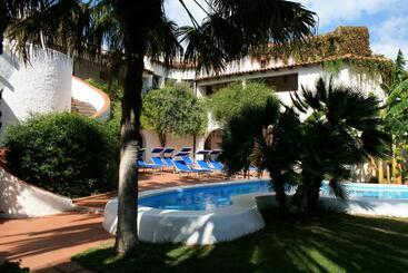 هتل Villa Mediterranea