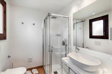 هتل Villa Mediterranea