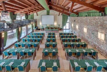 Poiano Garda Resort Appartamenti