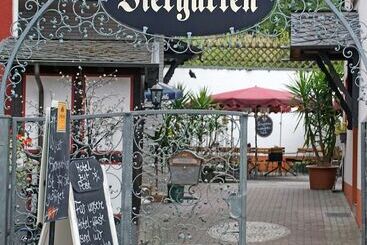 هتل Zur Post Limburg Bad Camberg
