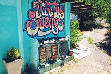 هاستل Social Club La Cueva
