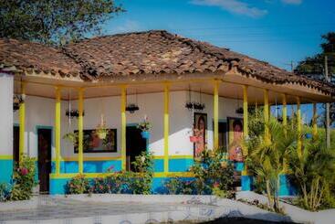 Finca Hotel Monte Paz