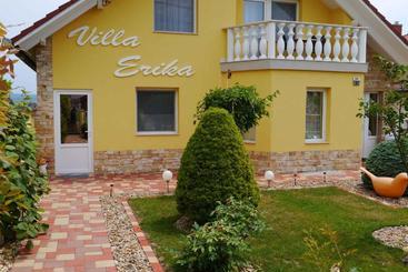 Apartments In Alsopahok/balaton 27597 - Alsopahok