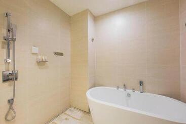 Lavande Hotel Ningbo Railway Station Branch