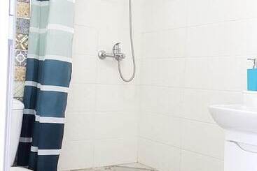 پانسیون Guest House Shafran