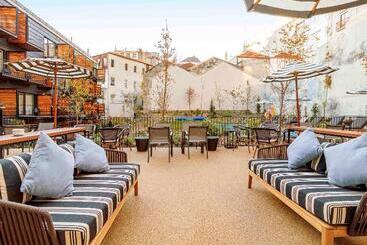 هتل Mercure Porto Centro Aliados