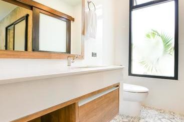 هتل Oyo 539 Loft By Busaba