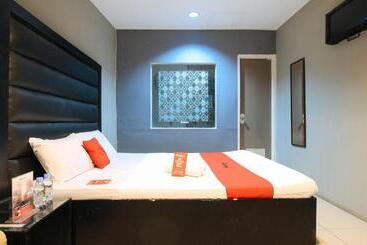 هتل Reddoorz @ P Florentino Street Sampaloc Manila