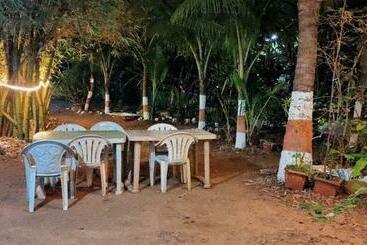 هتل Samartha Cottage