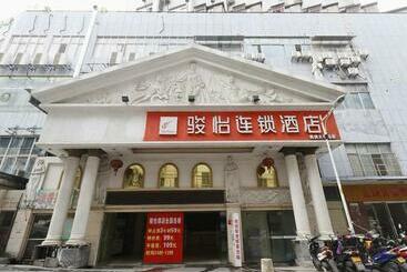 Jun Hotels Hunan Zhuzhou Lusong District Central Plaza