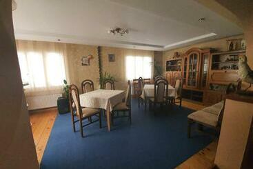 پانسیون Casa Ela