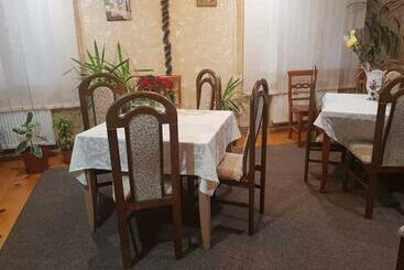 پانسیون Casa Ela
