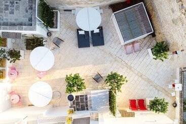 استراحتگاه Arya Nobile Dimora By Raro Villas