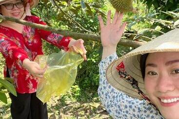 استراحتگاه Rooster Mekong Garden & Villas