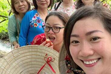 استراحتگاه Rooster Mekong Garden & Villas