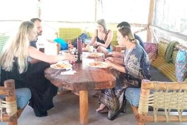 هاستل Stilts Diani Beach