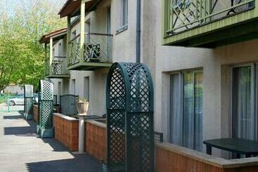 شقة فندقية Appart'hôtel Le Tulipier
