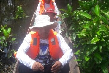 هتل Explorer Lodge