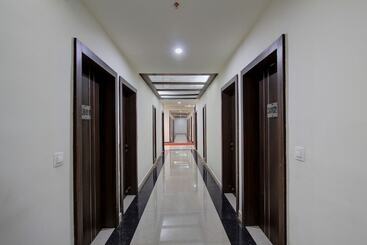 هتل Parkview Inn By Oyo Rooms