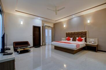 هتل Parkview Inn By Oyo Rooms