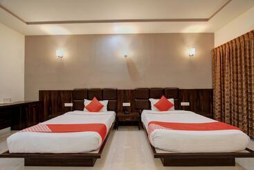 هتل Parkview Inn By Oyo Rooms