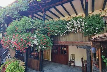 酒店 стаи за гости The Old House