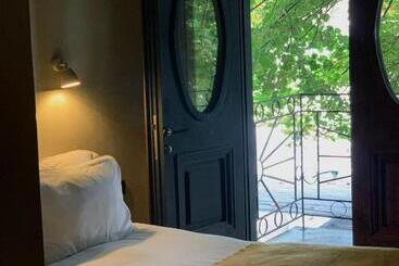 In Gallery Hotel & Spa