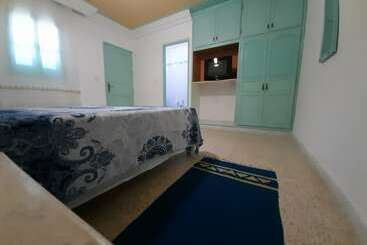 پانسیون Auberge Essanya