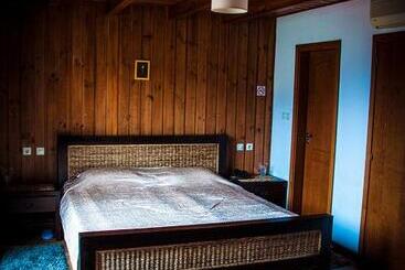 پانسیون Chalet Balkan
