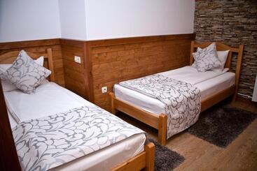 پانسیون Chalet Balkan