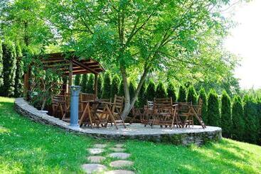 پانسیون Chalet Balkan
