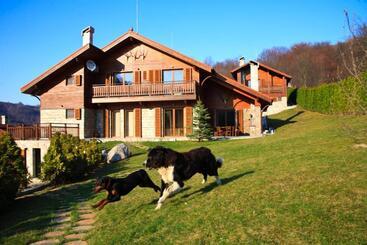 پانسیون Chalet Balkan